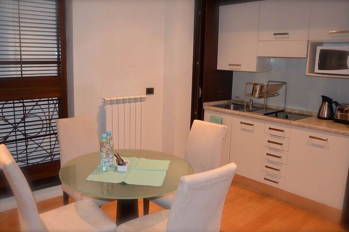 Private kitchenette