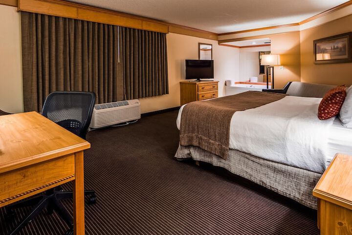 Room 15 of 27