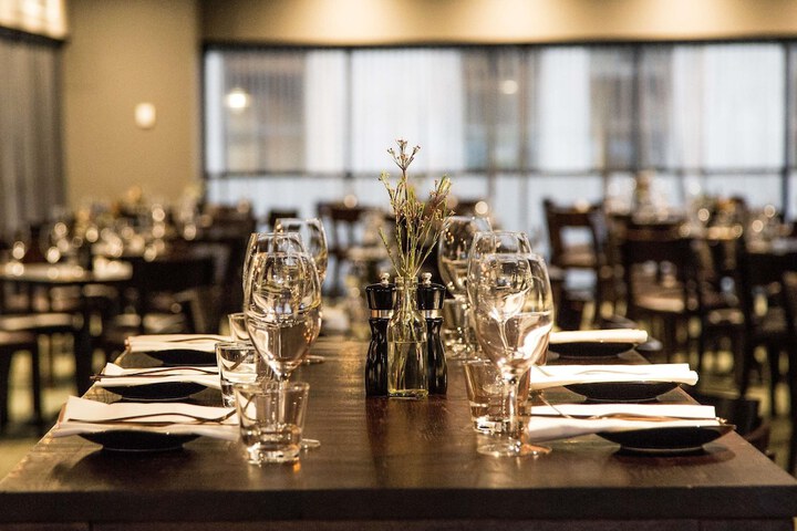 Dining 90 of 163