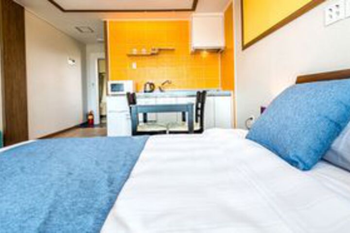 Room 53 of 139