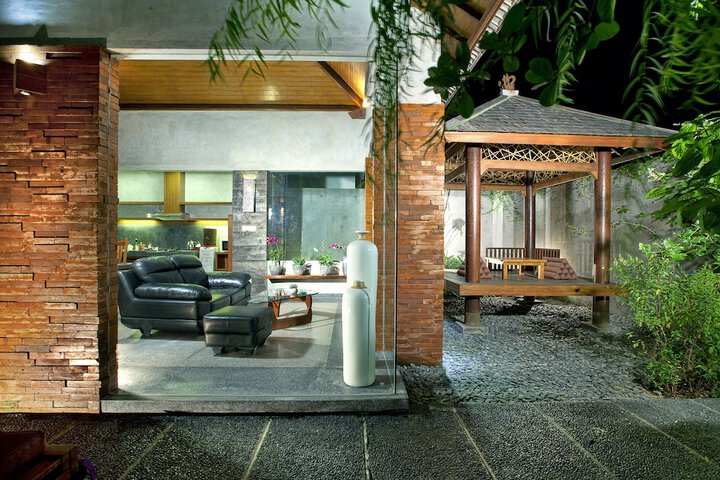 Terrace/Patio 23 of 35