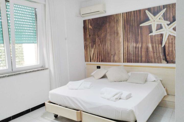 Room 32 of 60