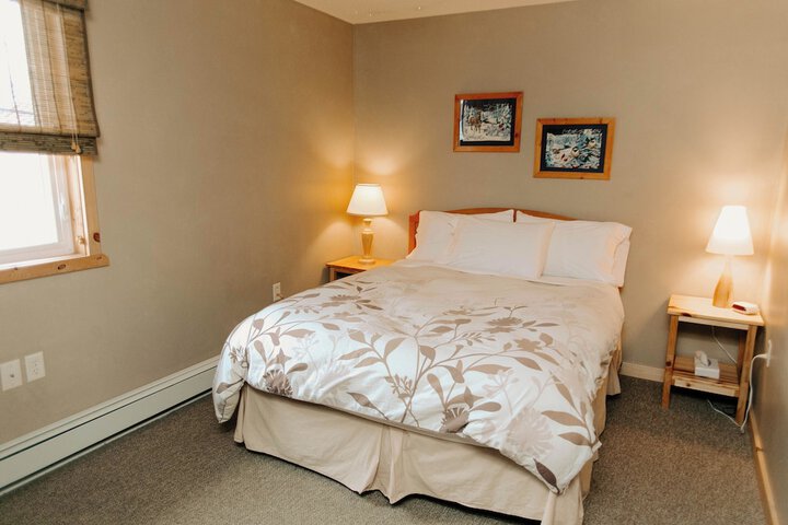 Room 30 of 58