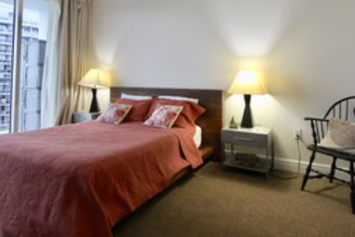 Room 225 of 263