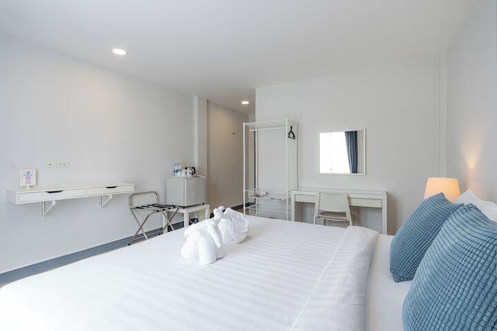 Room 114 of 216