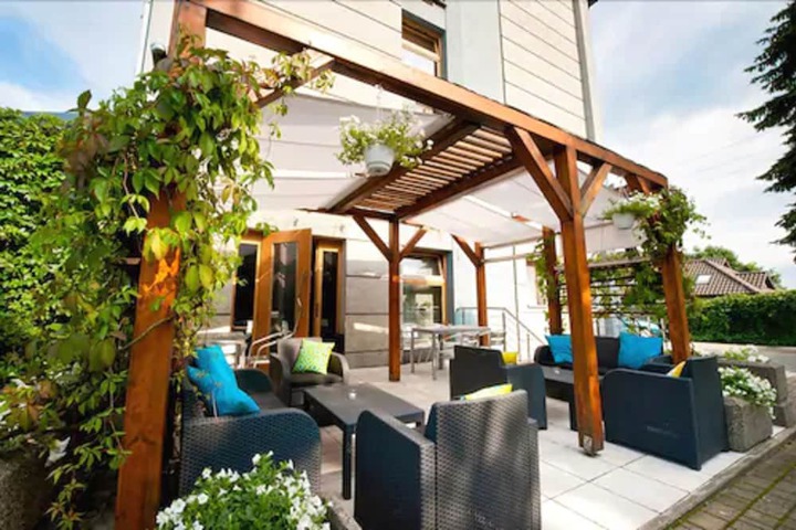 Terrace/Patio 46 of 47
