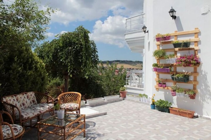 Terrace/Patio 13 of 14
