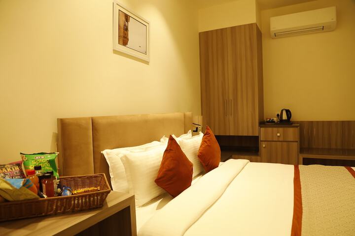 Room 36 of 94