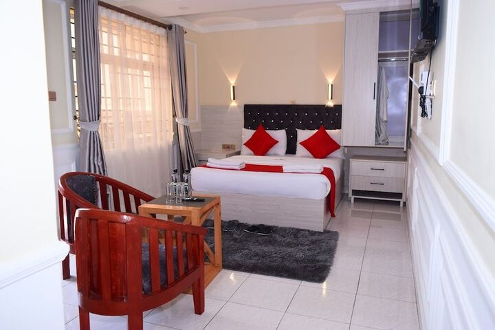 Room 5 of 56