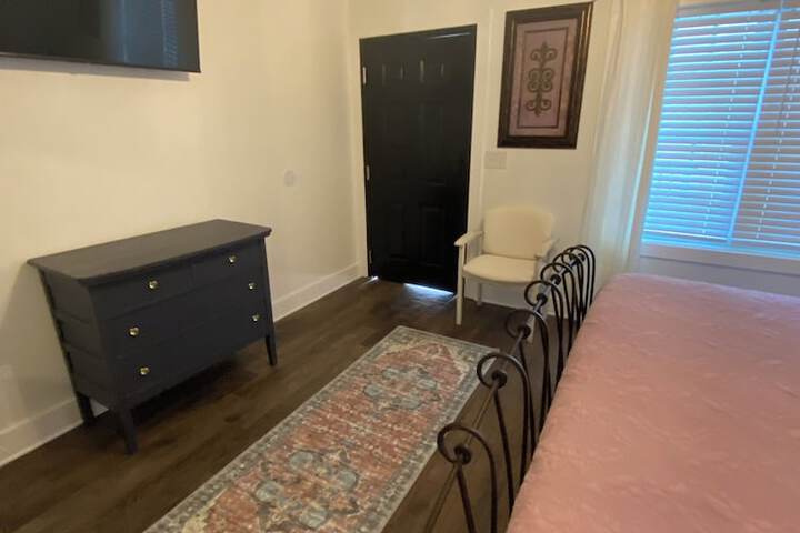 Room 63 of 98