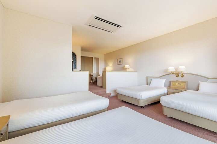 Room 5 of 46
