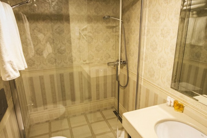 Bath Amenities