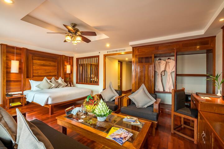 Room 21 of 83
