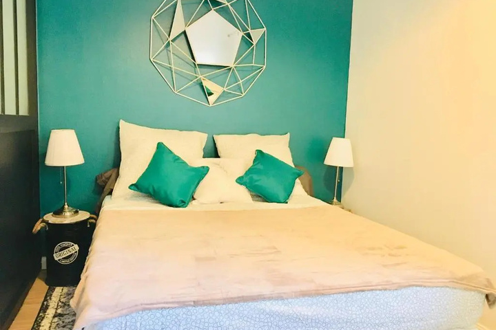 Room 4 of 22