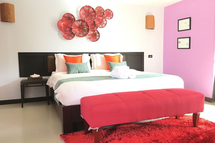 Room 48 of 106