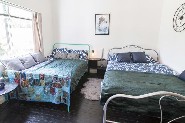 Room 16 of 48