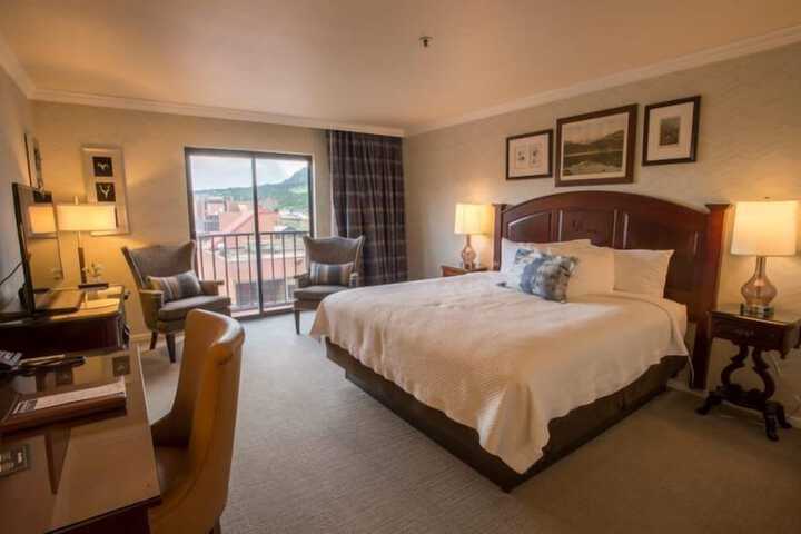 Room 92 of 144