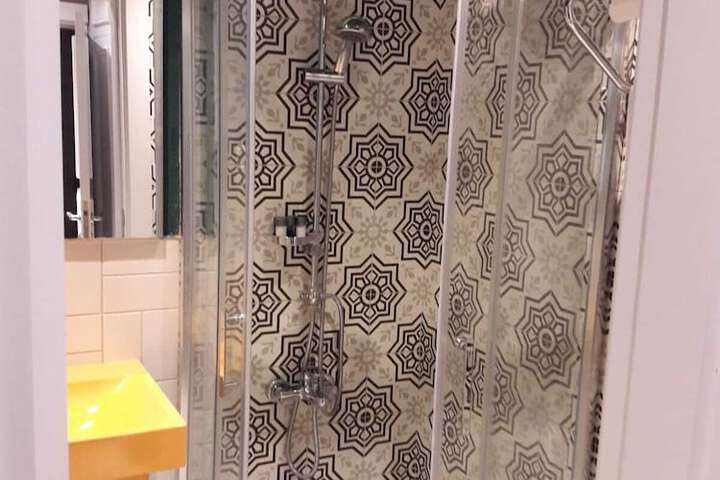 Clean Restrooms