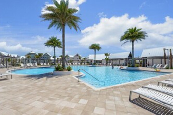 Pool 22 of 39