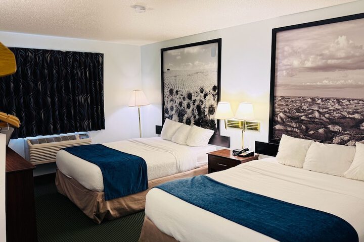 Room 14 of 28