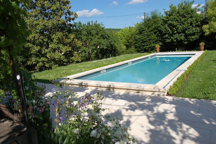 Hotel Pool