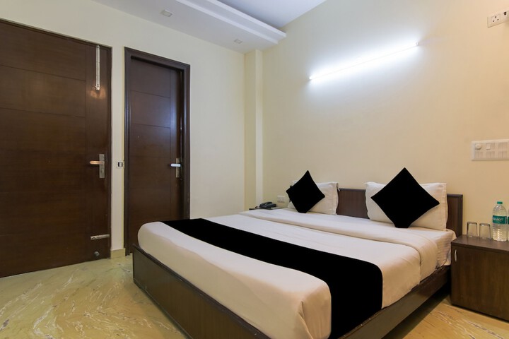 Room 15 of 24
