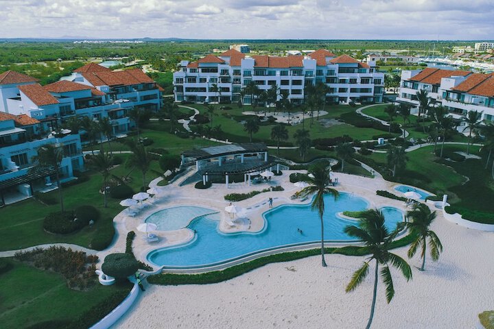 Hotel 87 of 93