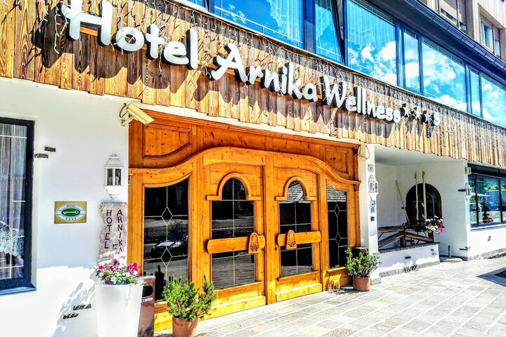 Hotel Arnika Wellness in Moena