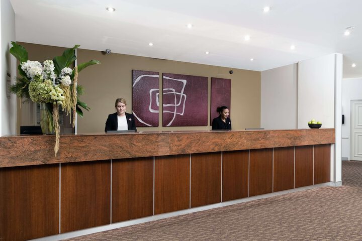 Guest Lobby