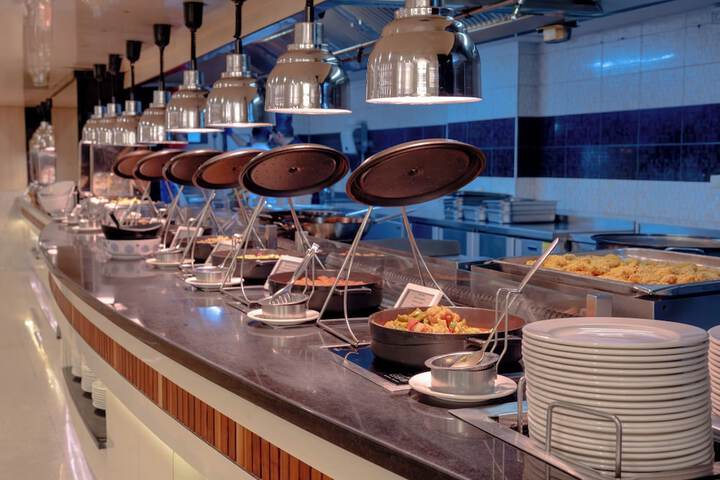 Dining 44 of 61