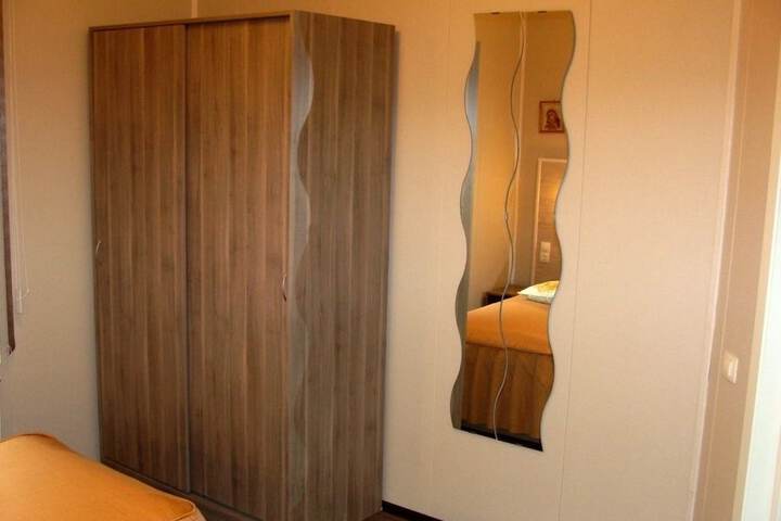 Room 7 of 43