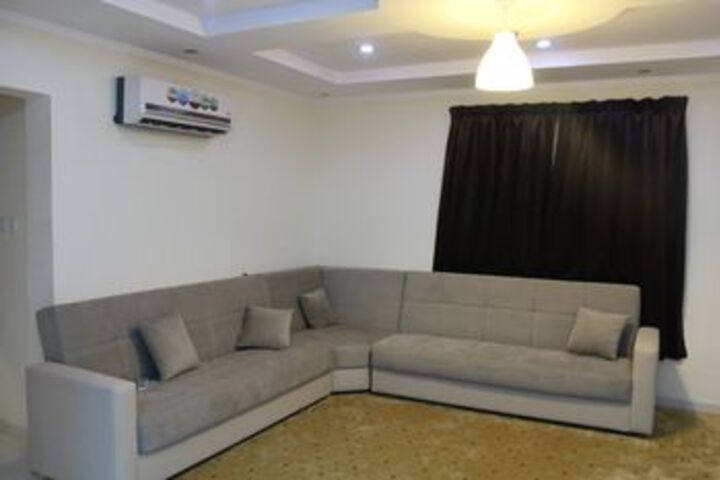 Room 16 of 19