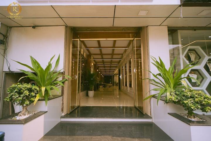 Hotel 10 of 11