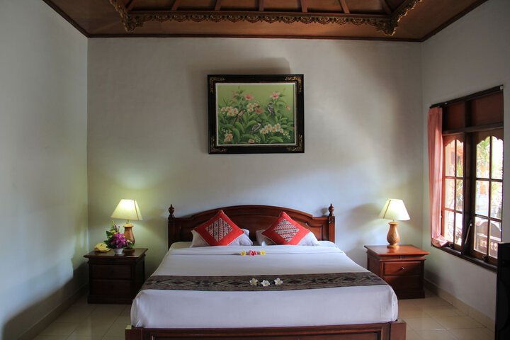 Room 5 of 64