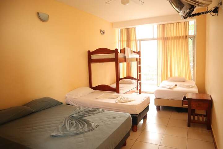 Room 8 of 14
