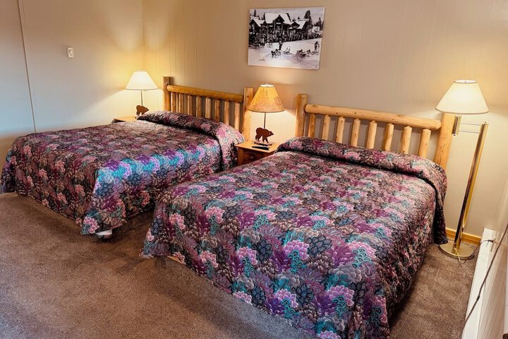 Room 8 of 24