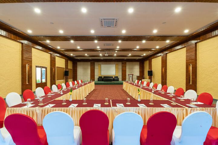 Ballroom/Hall 97 of 107