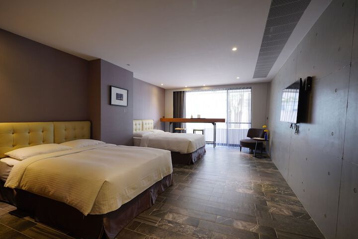Room 40 of 133