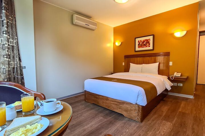 Room 13 of 46