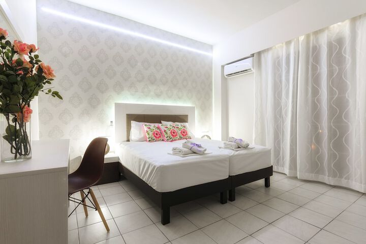 Room 10 of 89