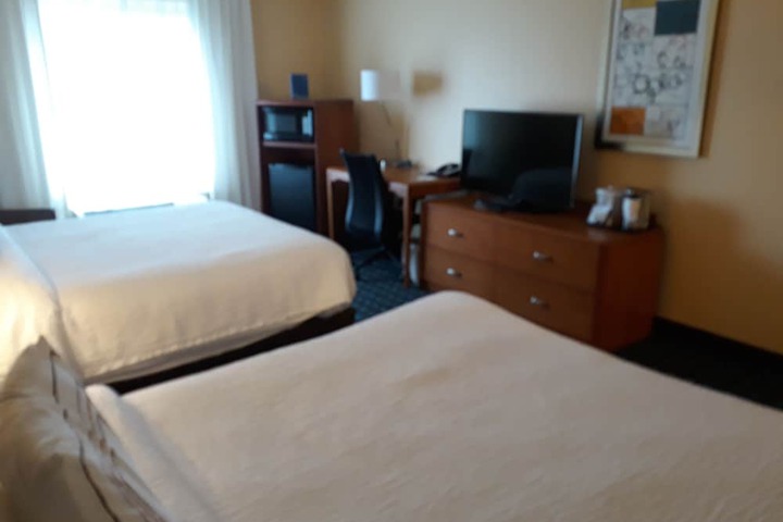 Room 4 of 31