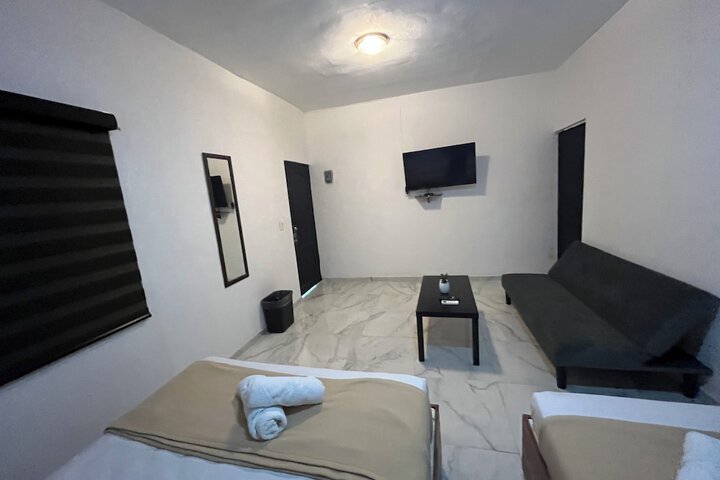 Room 40 of 108