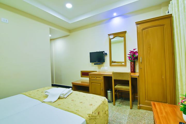 Room 12 of 41