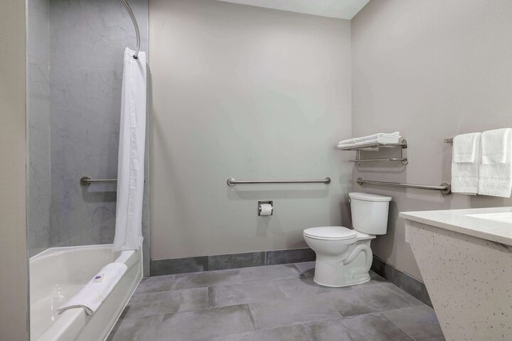 Room 14 of 23