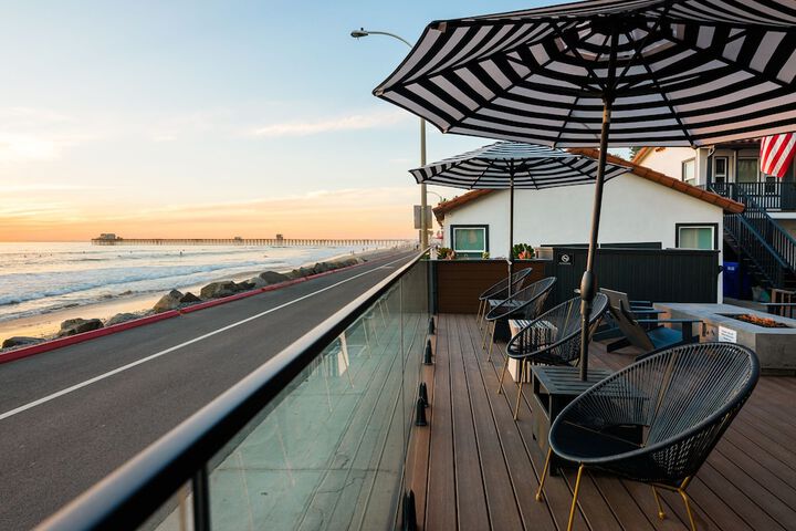Sundeck 124 of 140