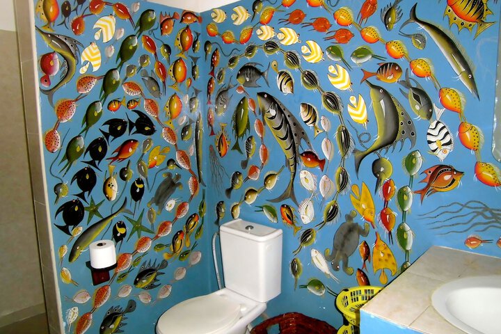 Room 30 of 65
