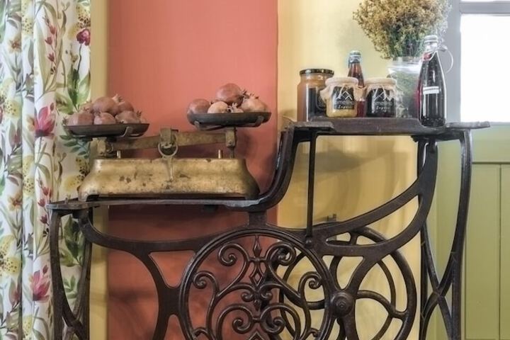 Dining 60 of 80