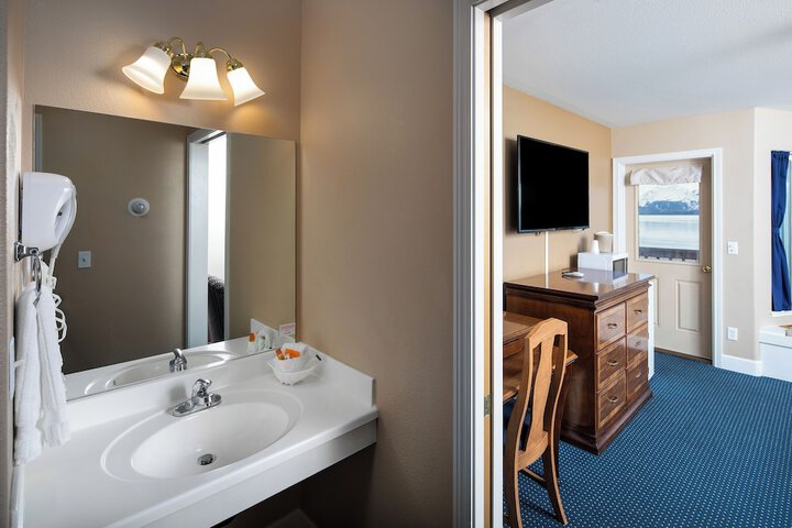 Room 164 of 184