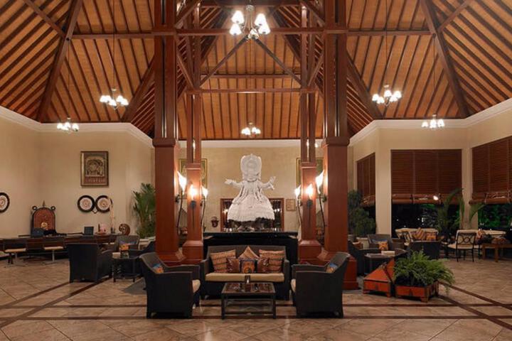 Guest Lobby