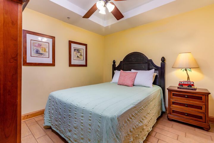 Room 35 of 105